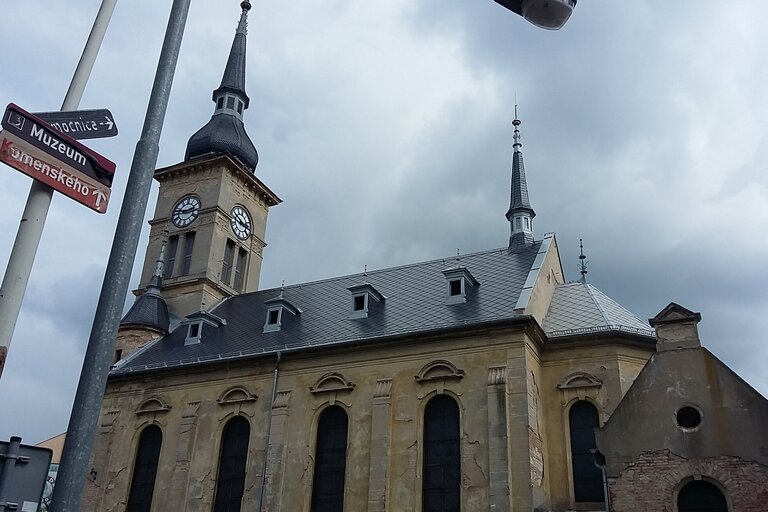 Žatec - Oprava 2. poloviny střechy Evangelického kostela