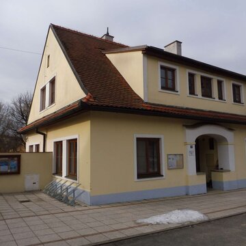 Javorník nad Veličkou - Zateplení fary