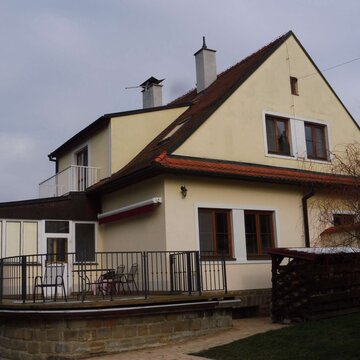 Javorník nad Veličkou - Zateplení fary