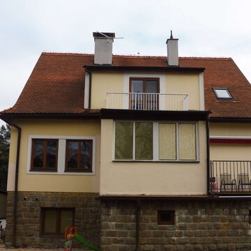 Javorník nad Veličkou - Zateplení fary