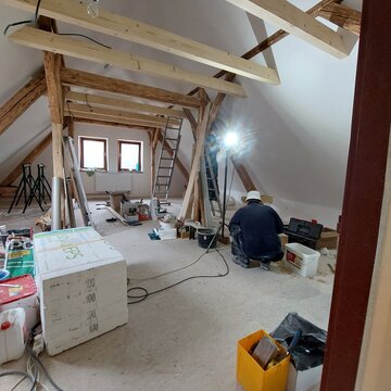 Velké Meziříčí - Rekonstrukce podkroví sborového domu
